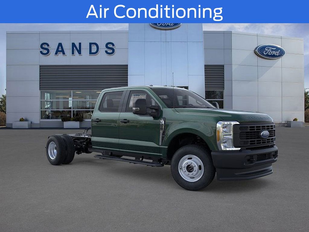 New 2026 Ford F350 XL image 7