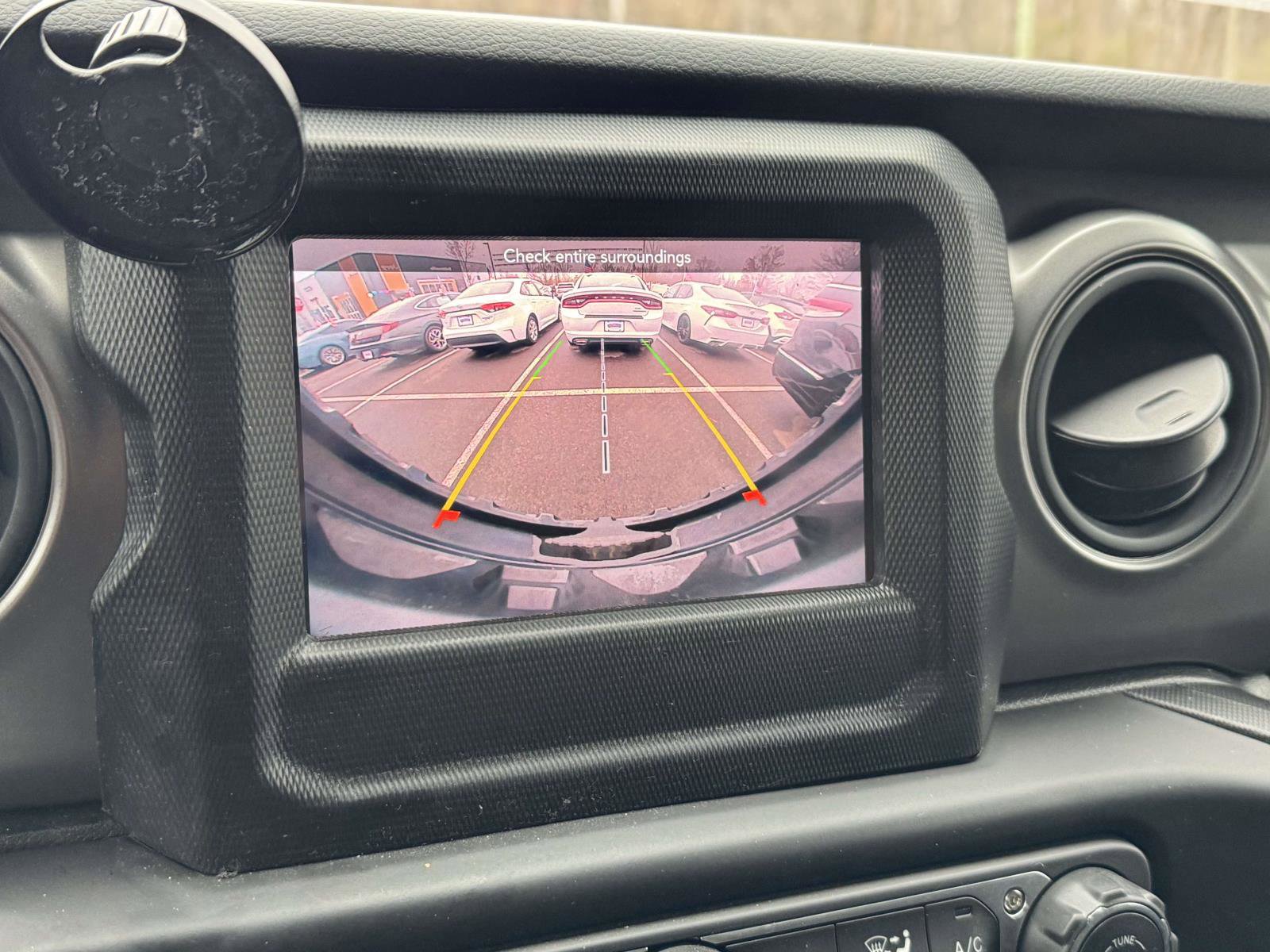 Used 2023 Jeep Wrangler Sport AWD/4WD image 16