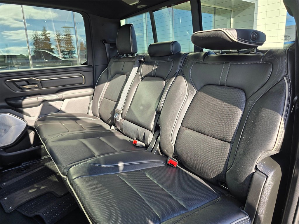 Used 2020 RAM 1500 Limited w/ Black Appearance Package image 18