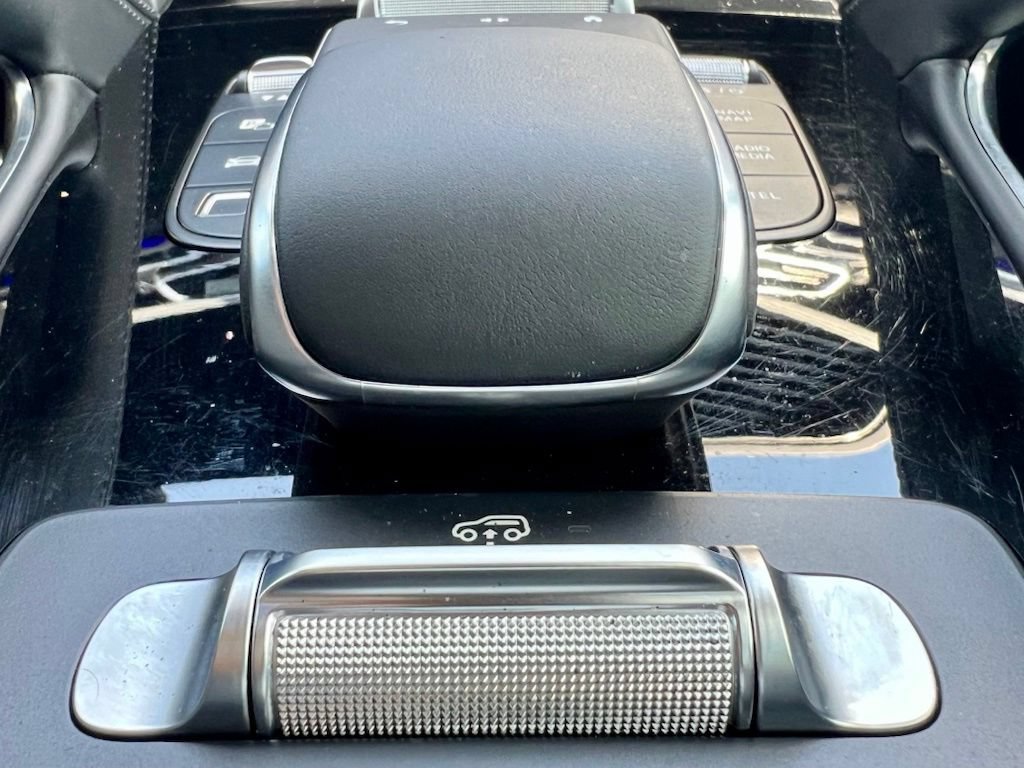 Certified 2025 Mercedes-Benz GLS 580 4MATIC image 27