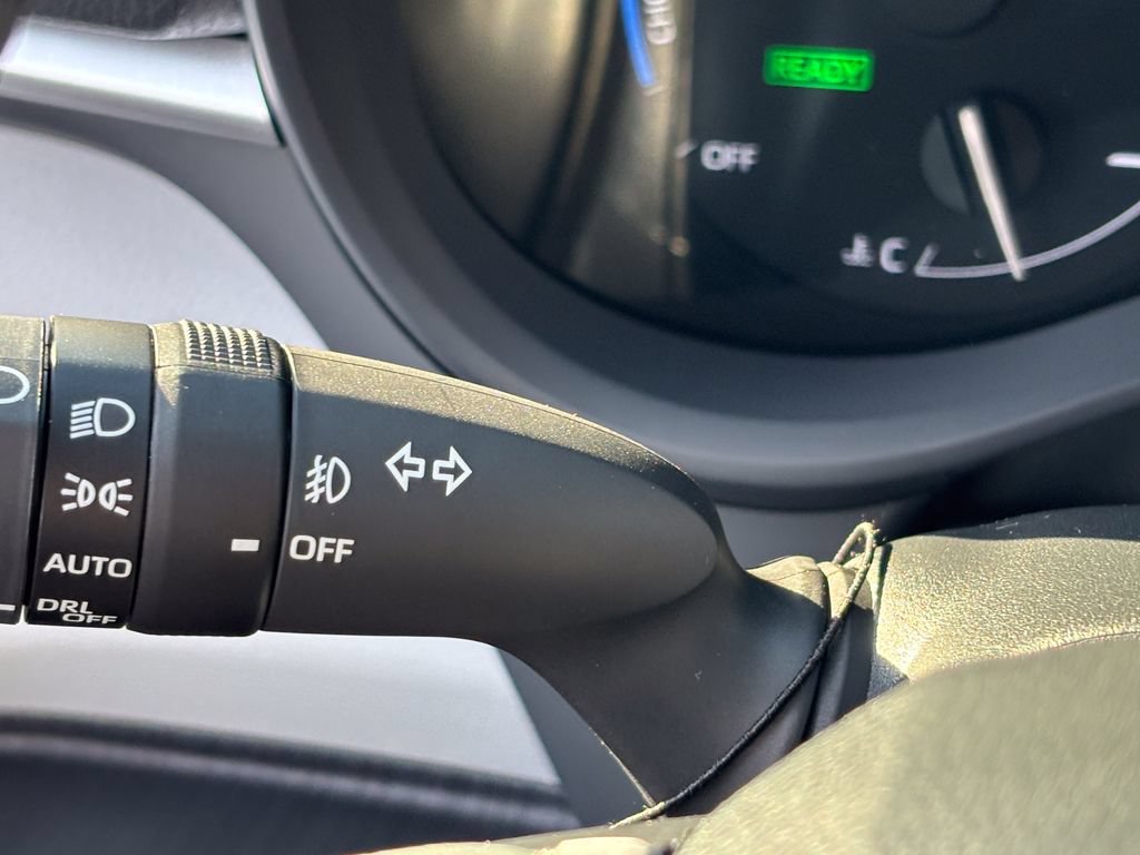 New 2026 Toyota Sienna XLE FWD image 21