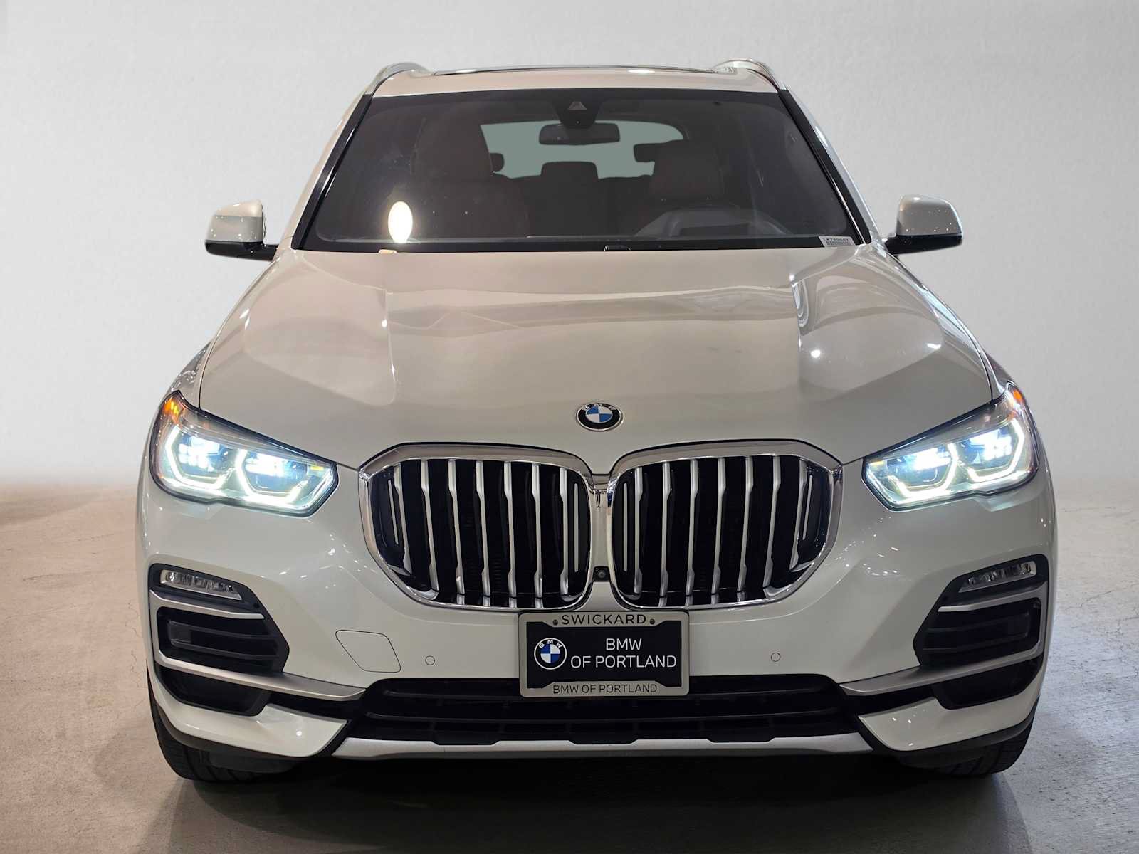 Used 2019 BMW X5 xDrive40i w/ Premium Package AWD/4WD image 8