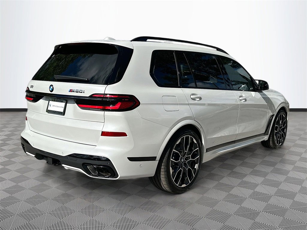 New 2026 BMW X7 M60i image 6