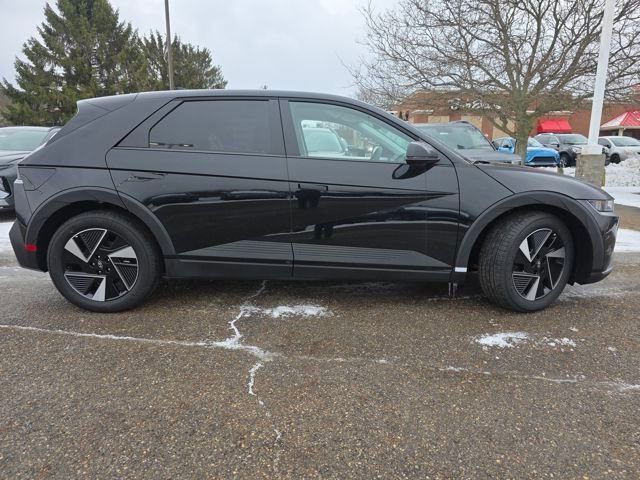 New 2026 Hyundai Ioniq 5 SE image 22