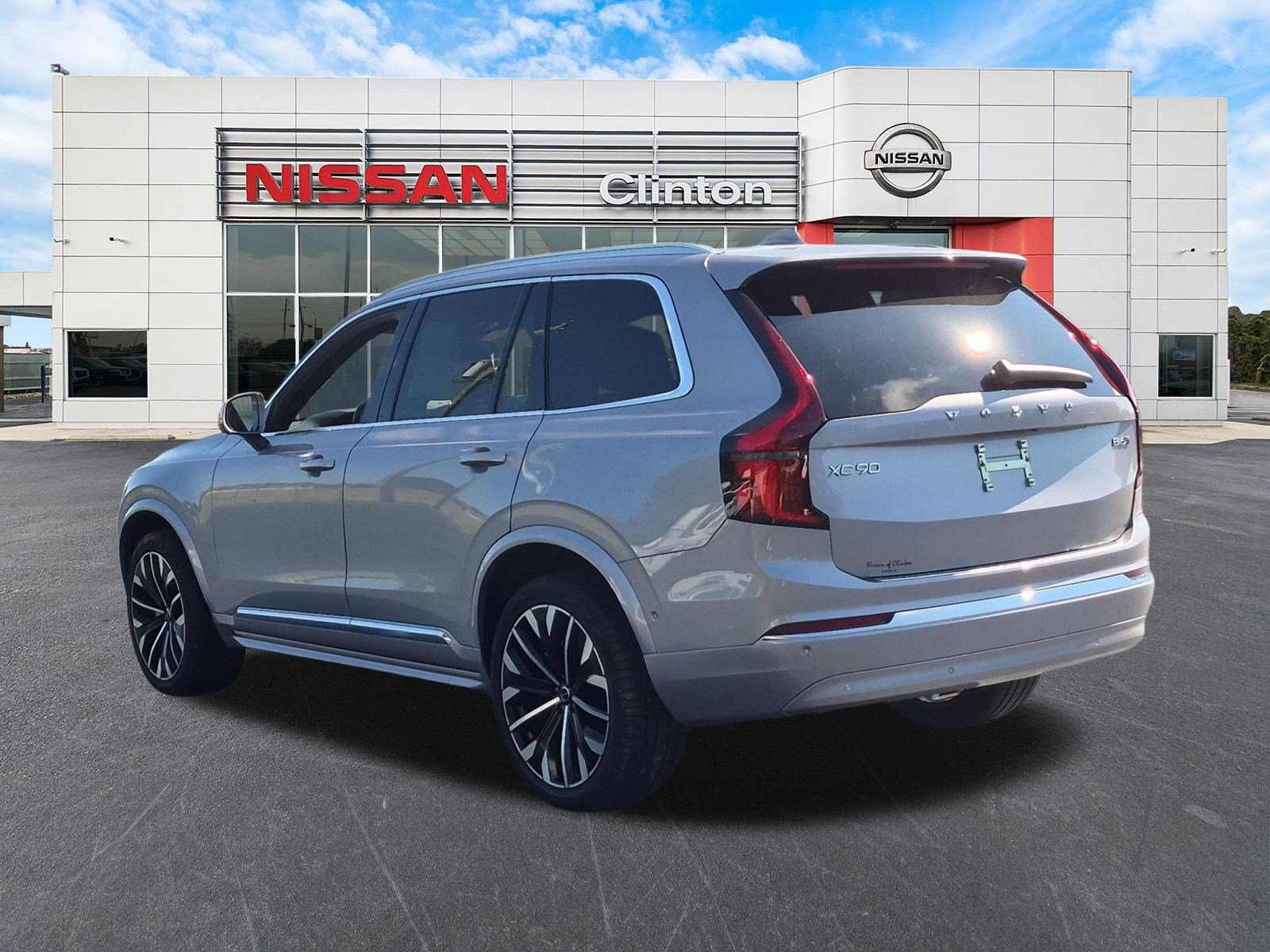 Used 2026 Volvo XC90 B6 Plus AWD/4WD image 5