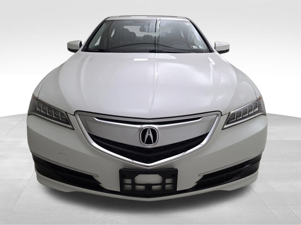 Used 2017 Acura TLX FWD image 3