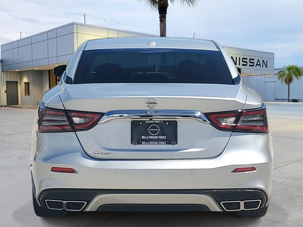 Used 2020 Nissan Maxima 3.5 SV w/ Floor Mat Group FWD image 5
