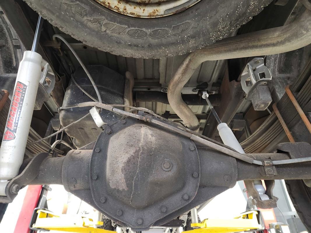 Used 2002 Chevrolet Silverado 3500 LT w/ Off-Road Skid Plate Pkg image 15