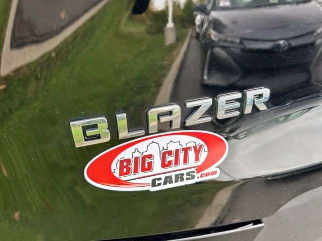 Used 2024 Chevrolet Blazer LT w/ Convenience Package FWD image 54