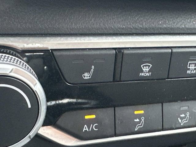 Used 2022 Nissan Altima 2.5 SV w/ SV Premium Package image 17