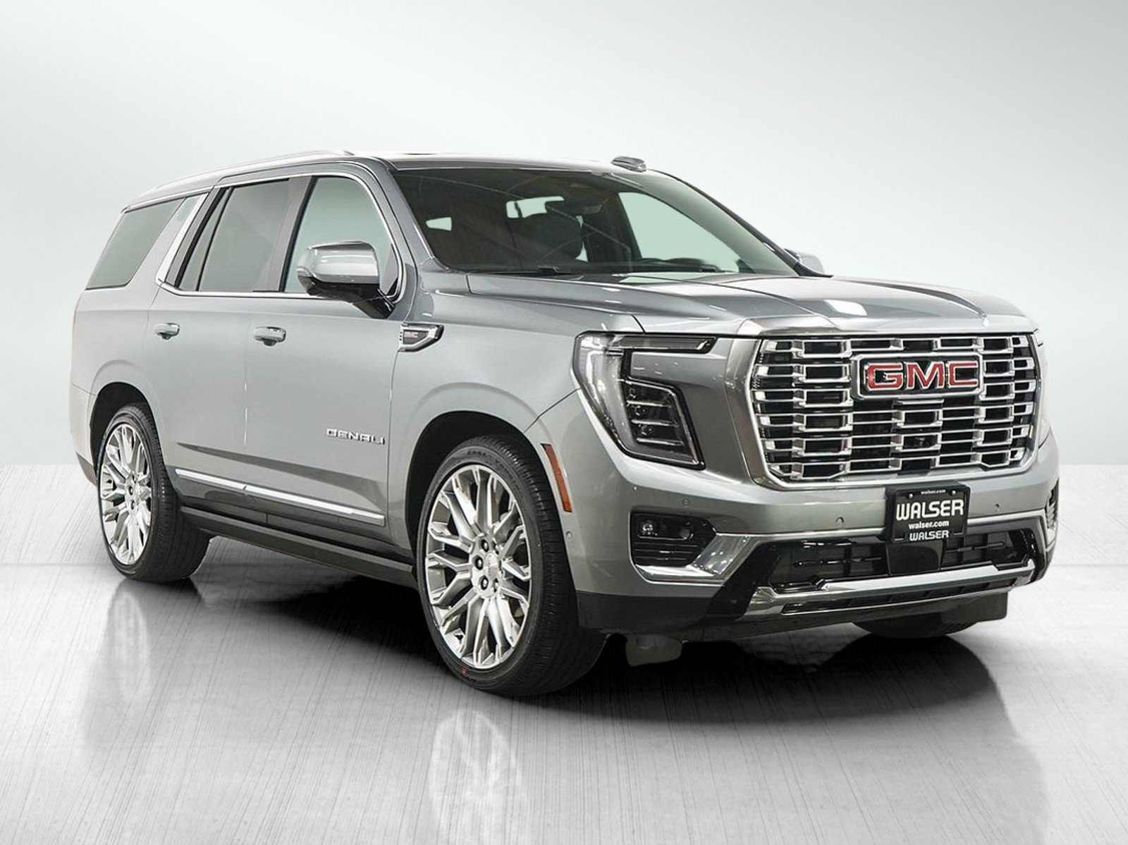 Used 2025 GMC Yukon Denali w/ Denali Reserve Package AWD/4WD image 7