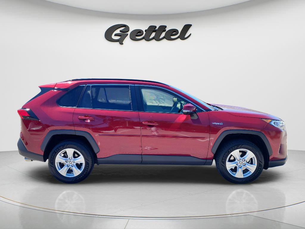Certified 2019 Toyota RAV4 XLE w/ Convenience Package image 4