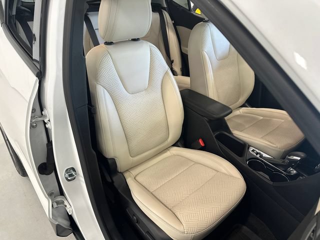 Used 2023 Buick Encore GX Essence w/ Experience Buick Package AWD/4WD image 28