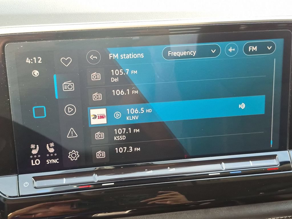 Used 2025 Volkswagen Atlas SE FWD image 17