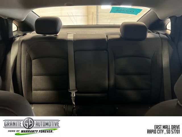Used 2024 Chevrolet Malibu LT FWD image 33
