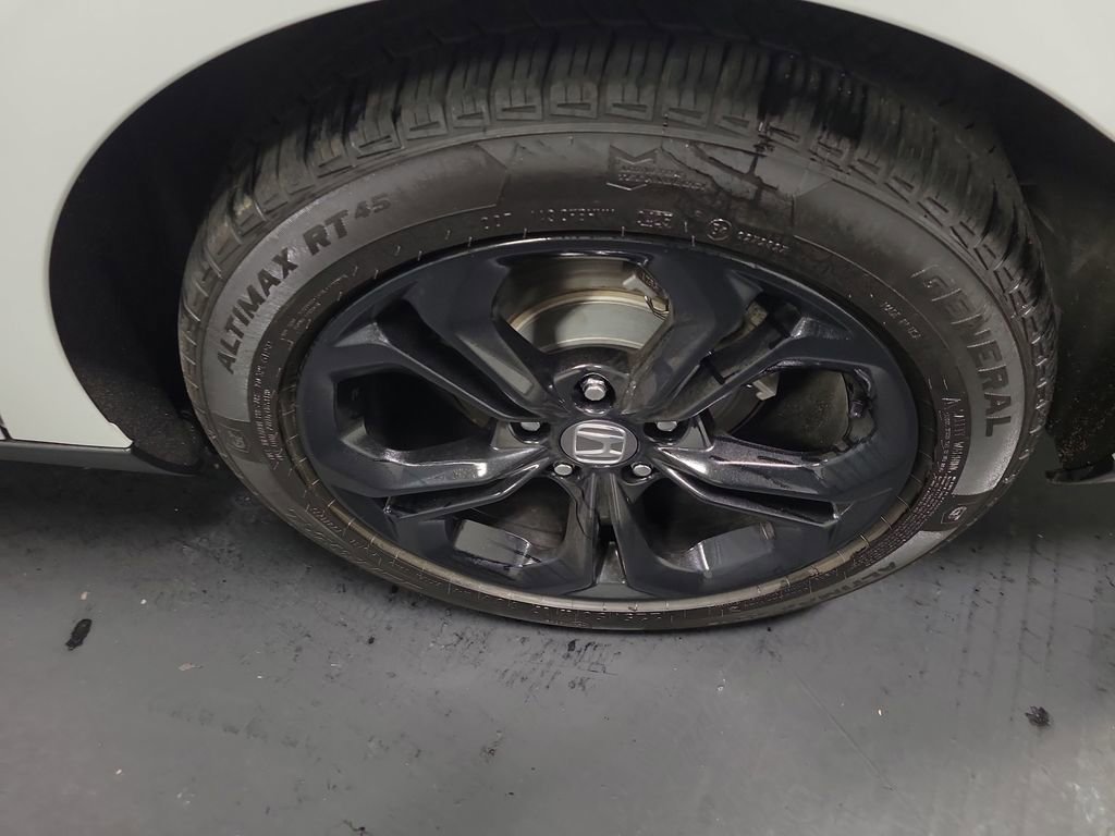 Used 2023 Honda Accord EX image 10