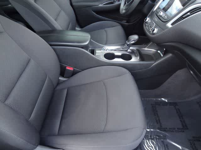Used 2023 Chevrolet Malibu LT w/ Driver Confidence Package FWD image 13