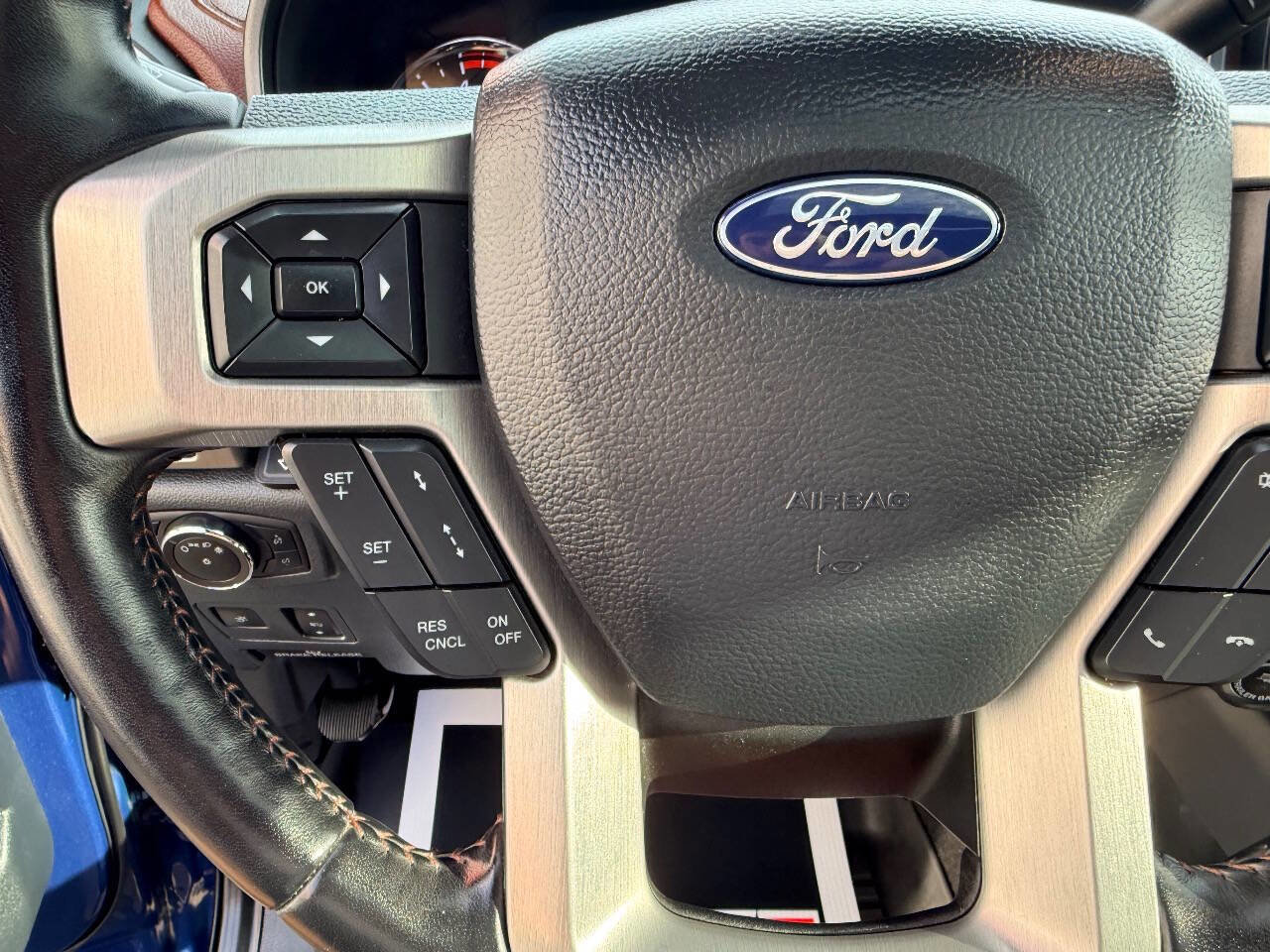 Used 2022 Ford F250 Platinum image 38