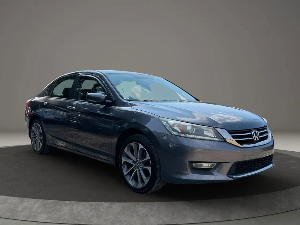 Used 2013 Honda Accord Sport image 3