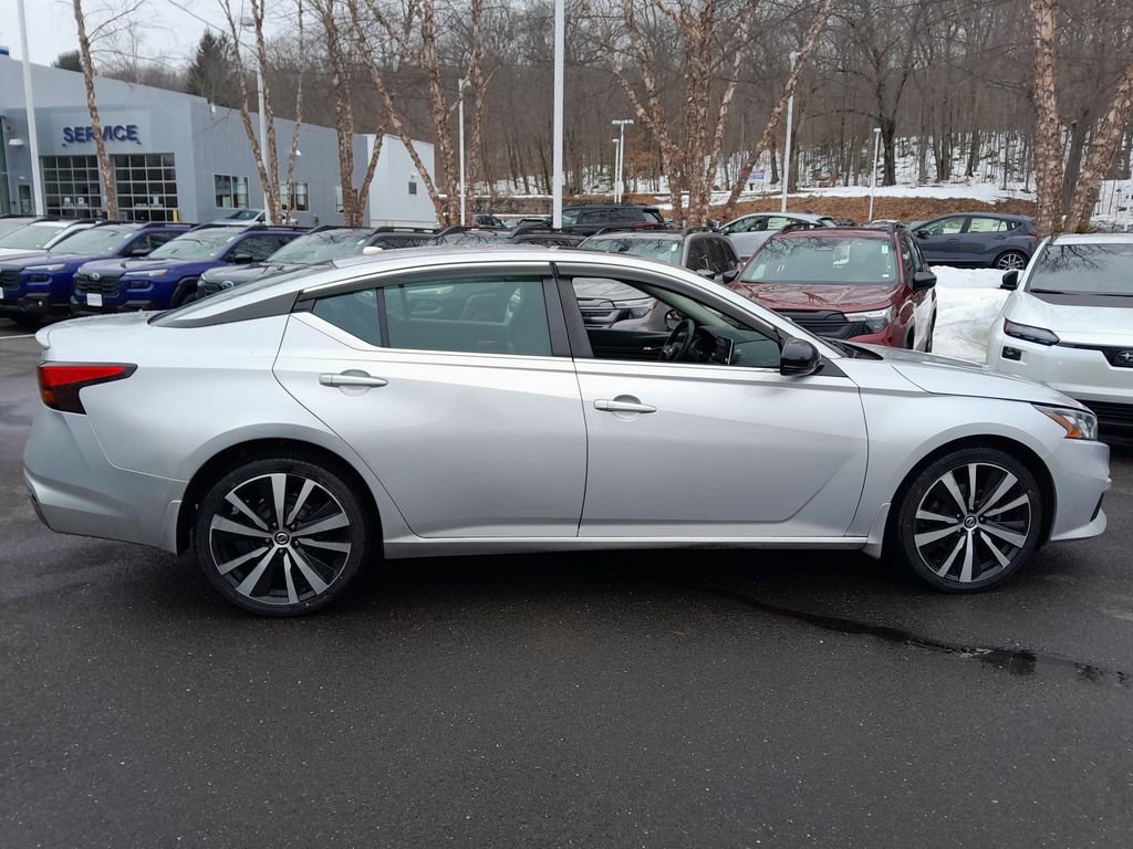 Used 2019 Nissan Altima 2.5 SR w/ SR Premium Package image 8