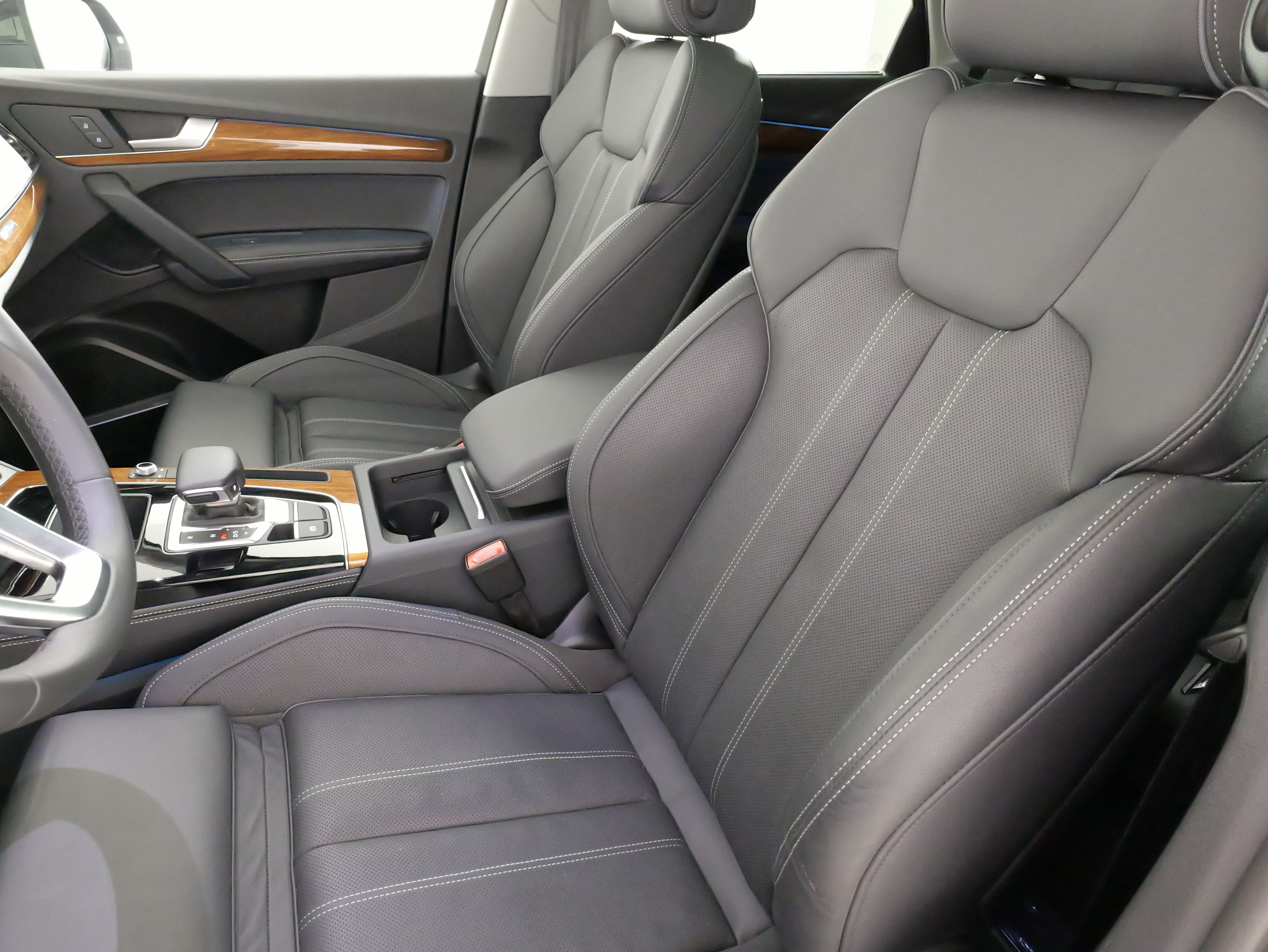 Used 2023 Audi Q5 2.0T Prestige AWD/4WD image 33