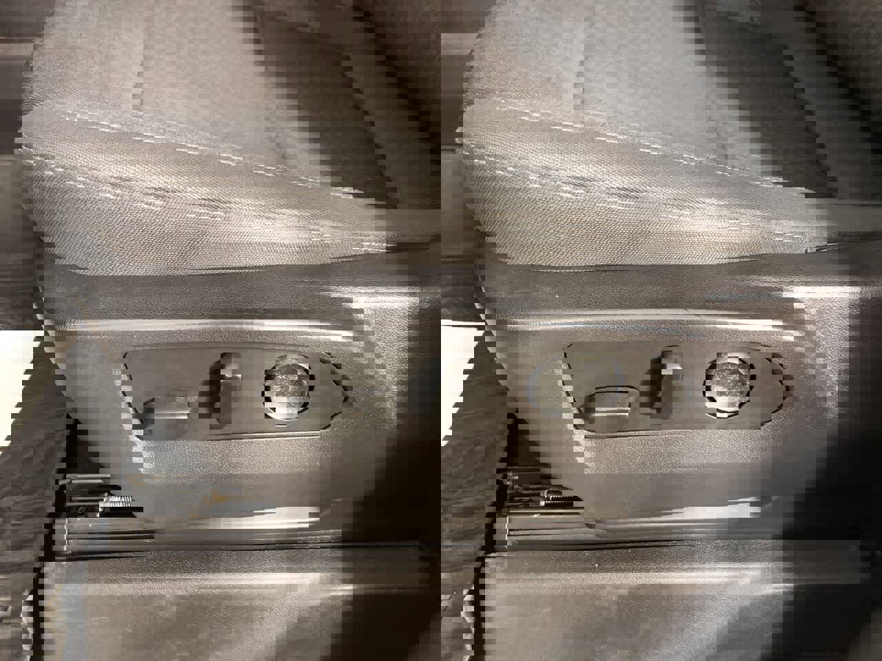 Used 2023 Chevrolet Silverado 1500 LT Trail Boss w/ Protection Package image 12