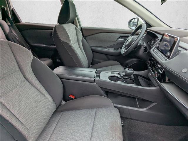 Used 2022 Nissan Rogue SV image 19