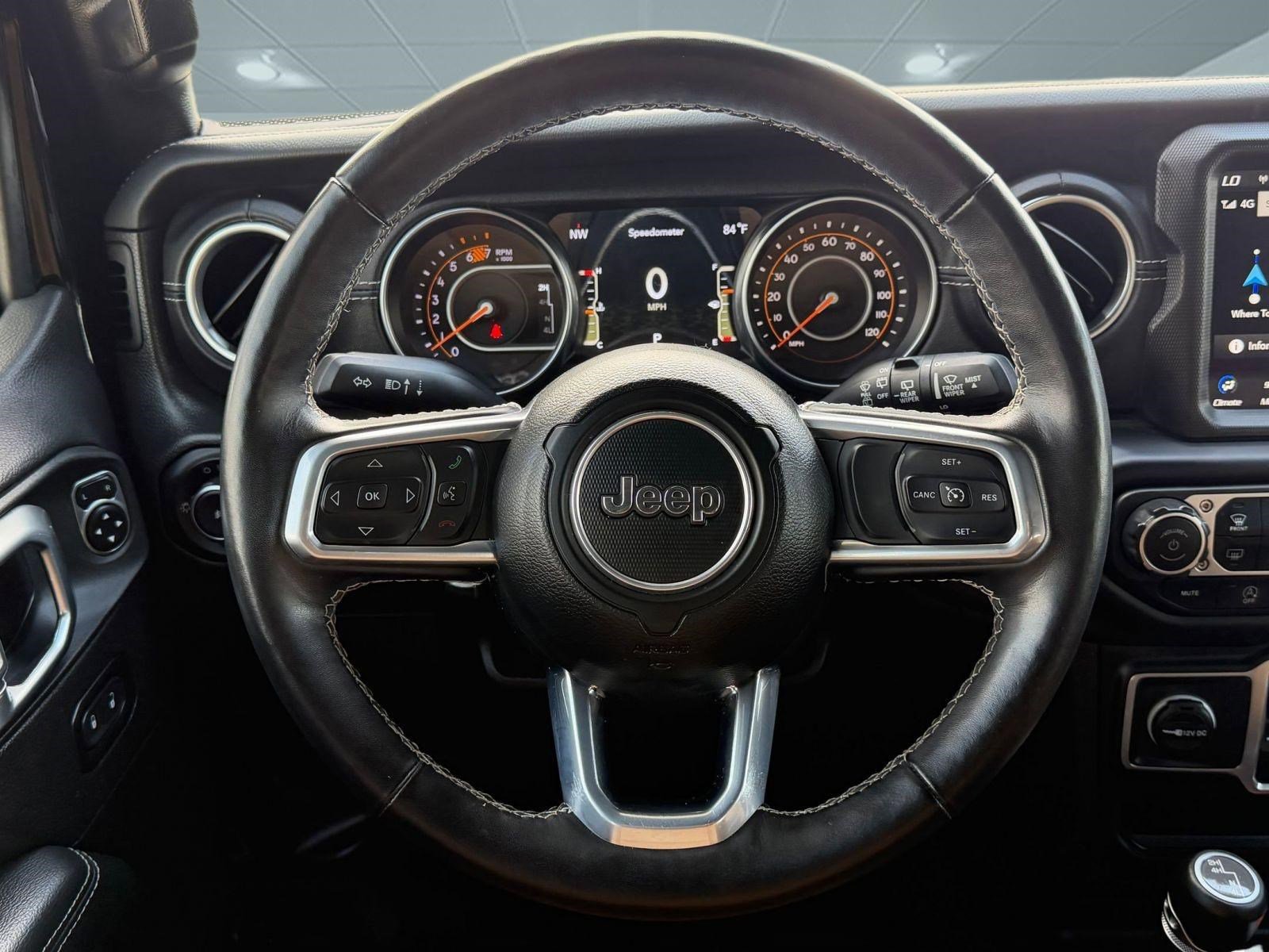 Used 2023 Jeep Wrangler Unlimited Sahara w/ Cold Weather Group AWD/4WD image 15