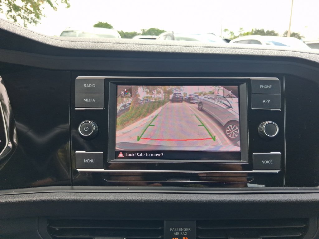 Certified 2024 Volkswagen Jetta S FWD image 18