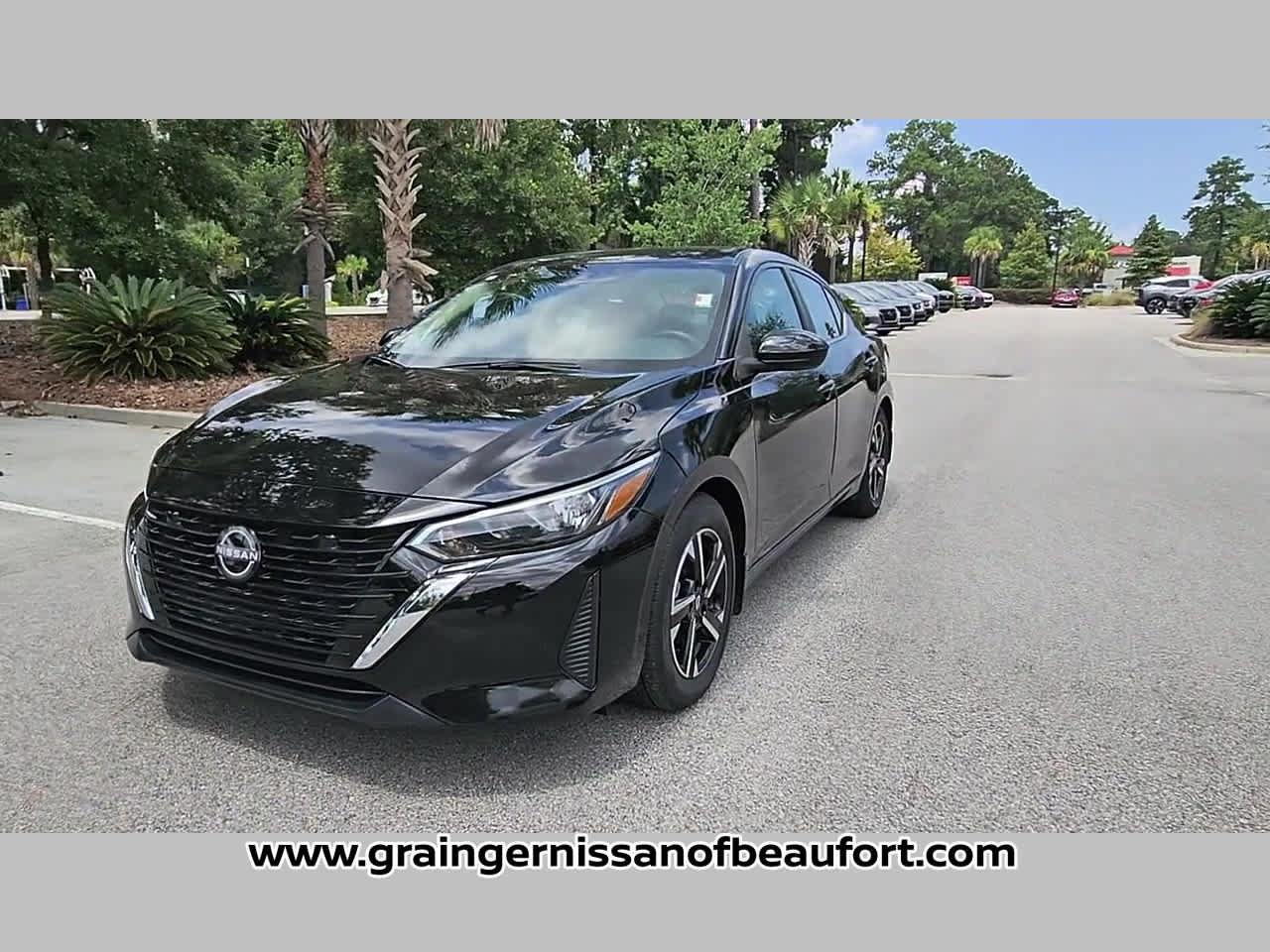 Used 2025 Nissan Sentra SV FWD image 20