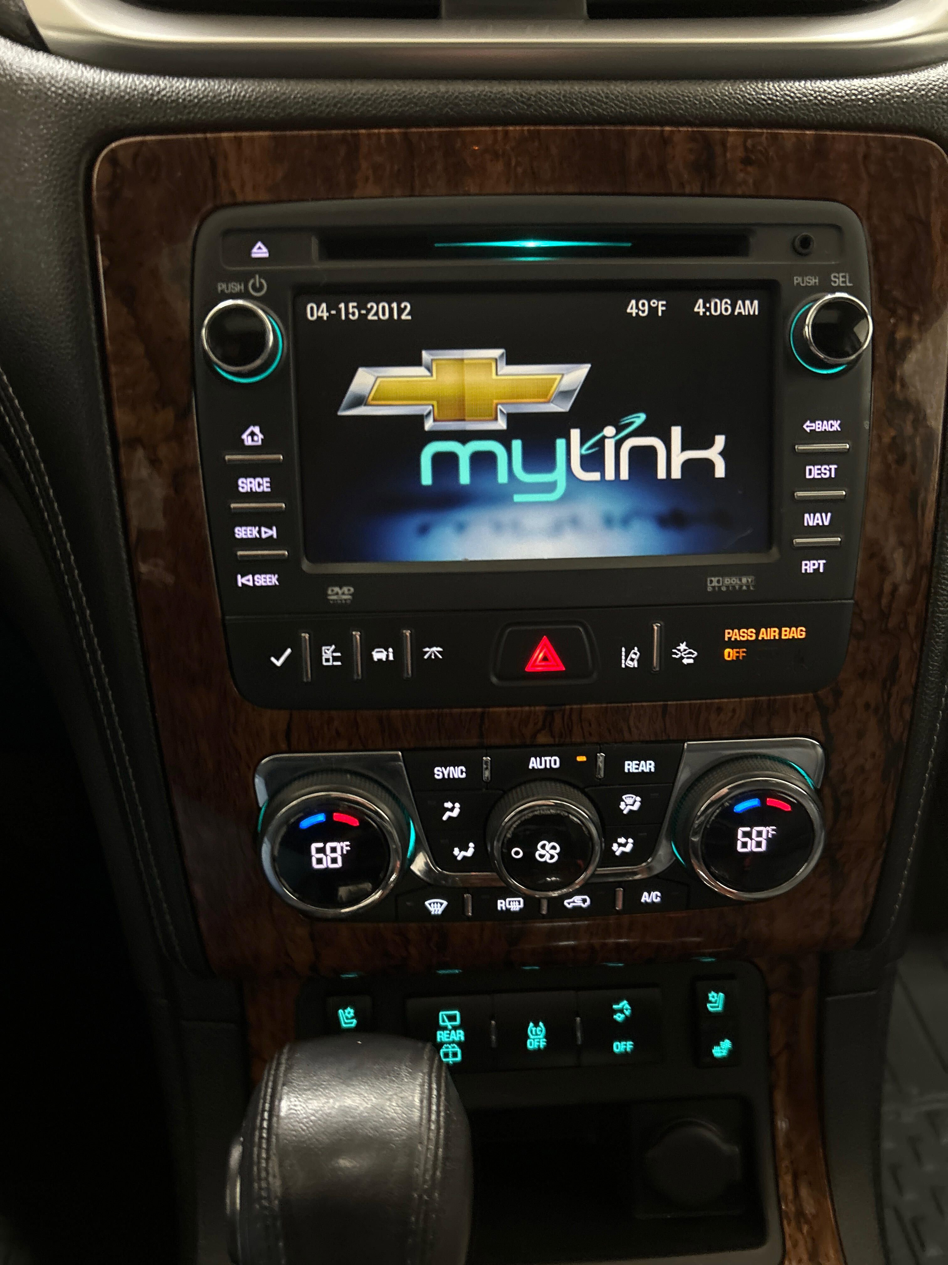 Used 2014 Chevrolet Traverse LTZ AWD/4WD image 15