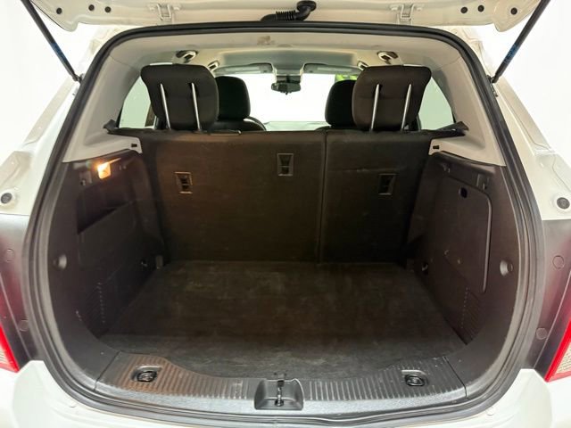 Used 2022 Chevrolet Trax LS w/ Tint and Cruise Package image 10