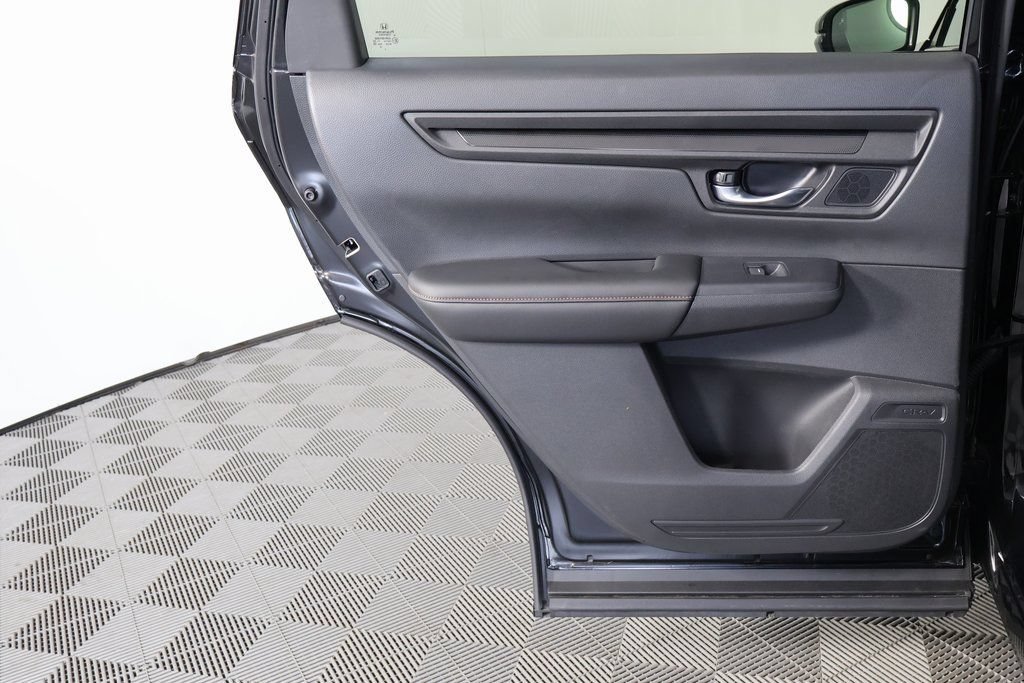 Used 2026 Honda CR-V Sport-L image 13