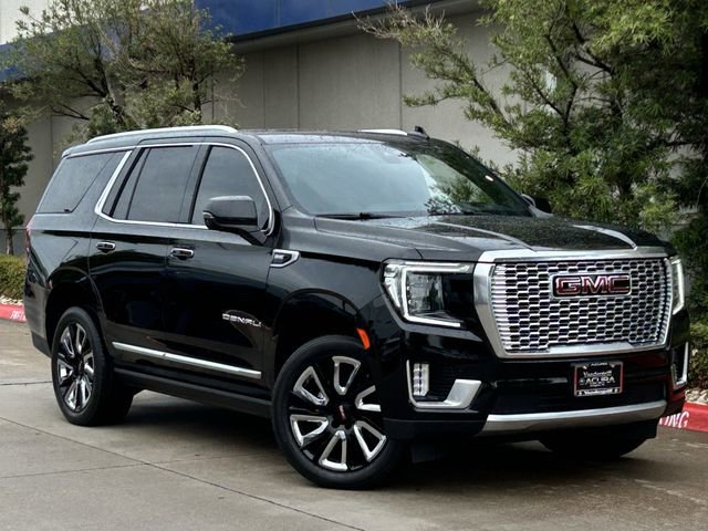 Used 2021 GMC Yukon Denali w/ Denali Premium Package image 2