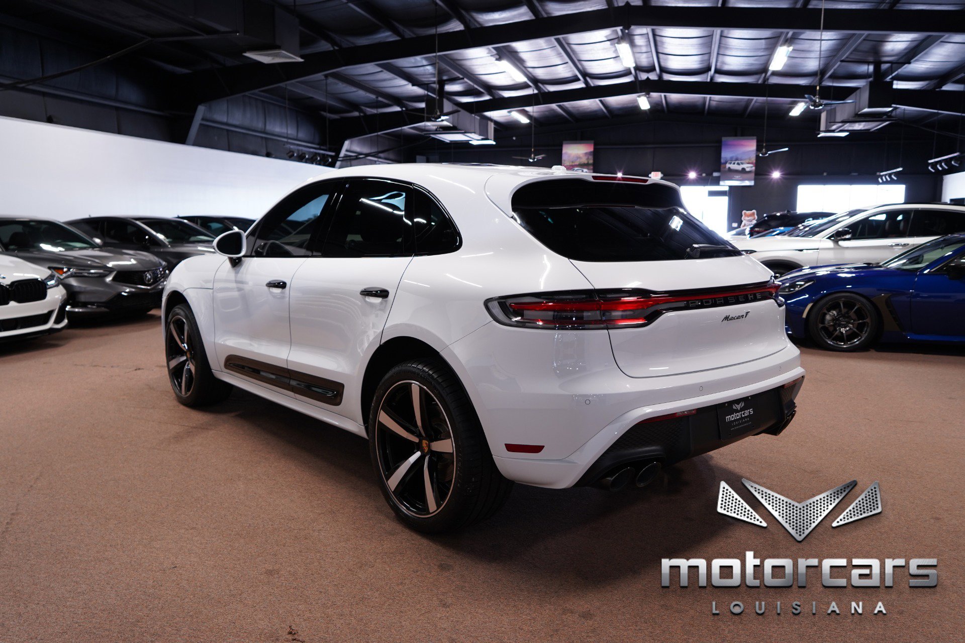 Used 2024 Porsche Macan Turbo w/ Premium Plus Package image 5