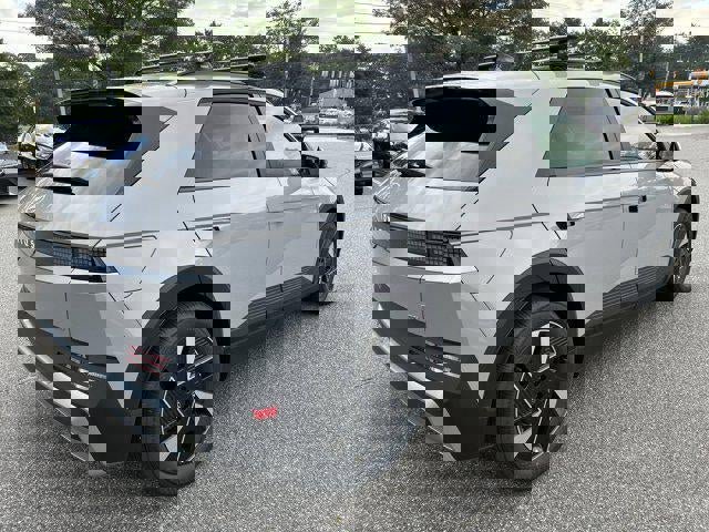 New 2025 Hyundai Ioniq 5 SEL image 32