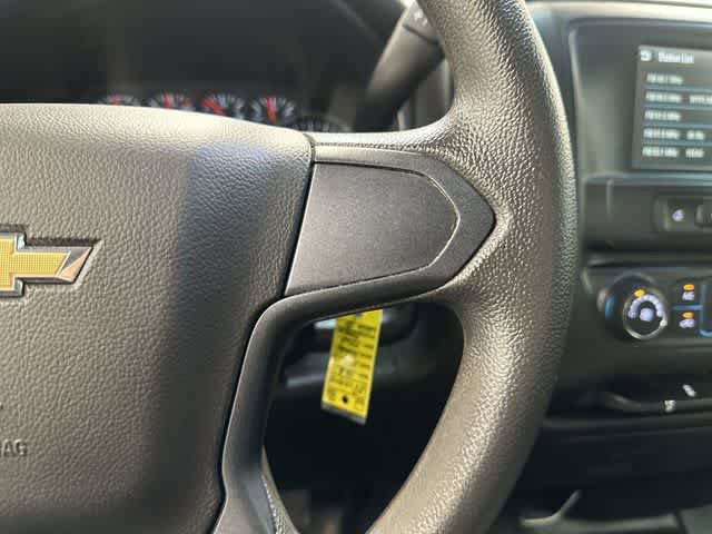 Used 2018 Chevrolet Silverado 2500 W/T AWD/4WD image 18