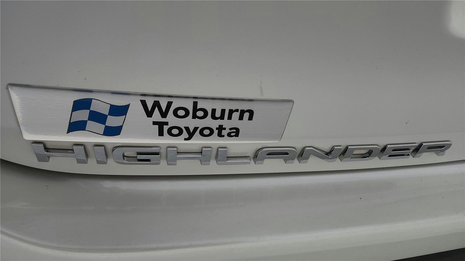 Certified 2023 Toyota Highlander XLE image 13