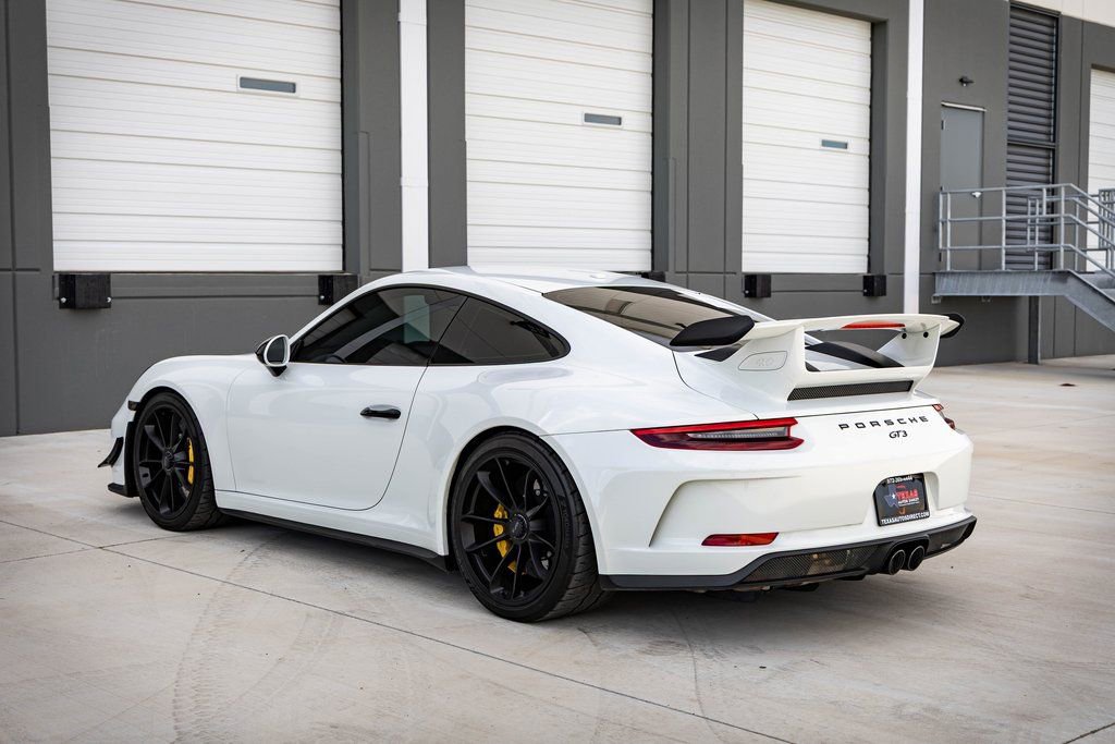 Used 2018 Porsche 911 GT3 image 10