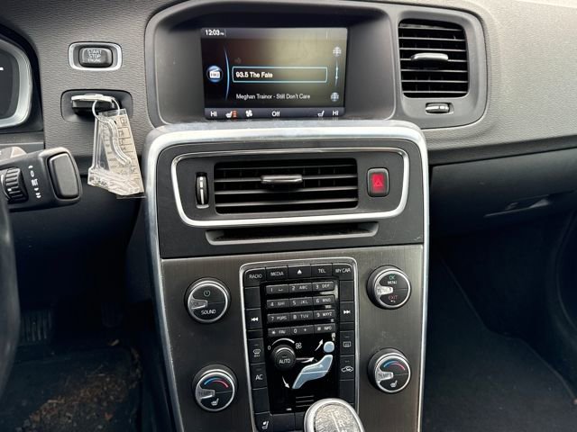 Used 2015 Volvo S60 T5 Premier image 19