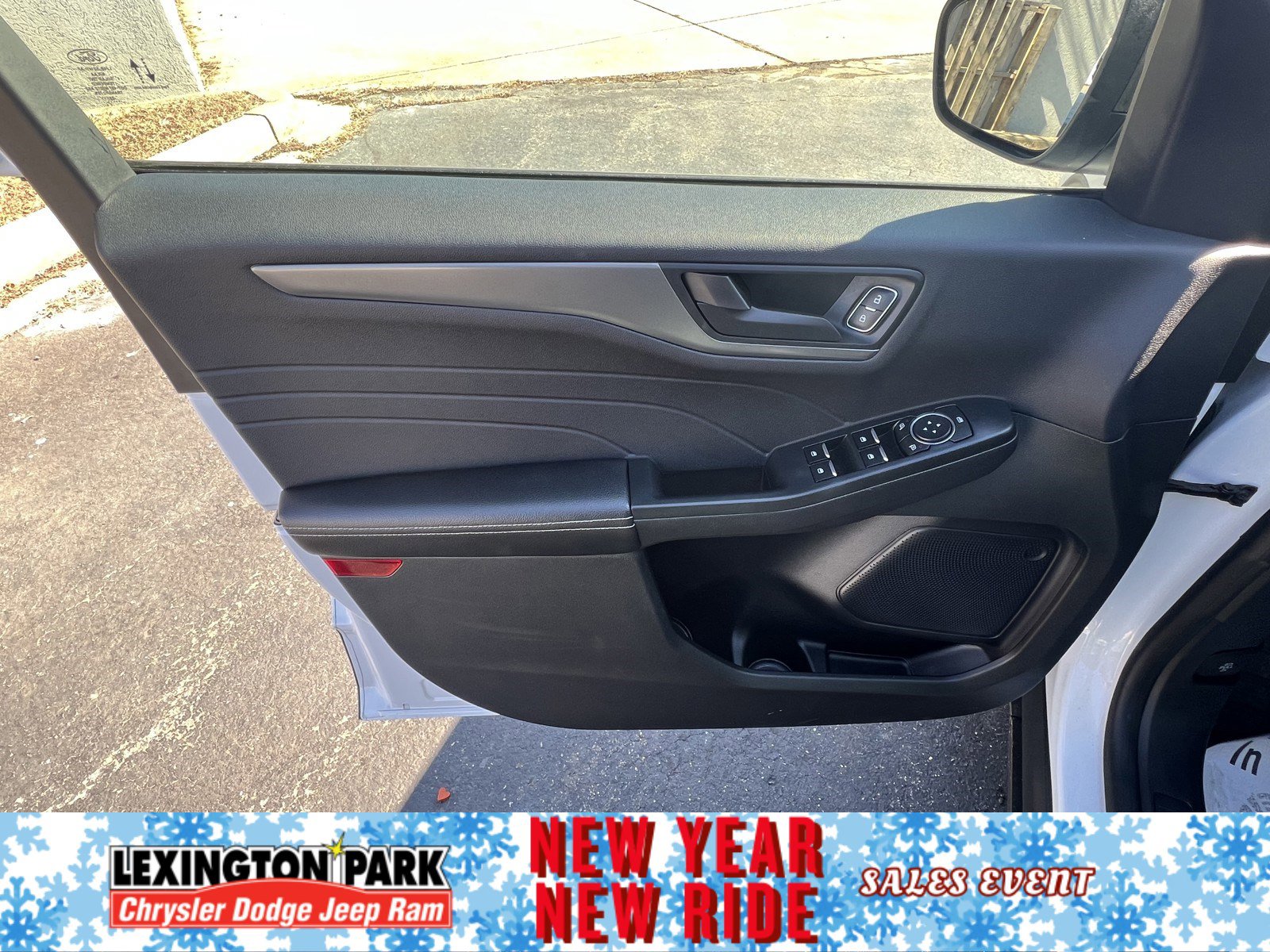 Used 2023 Ford Escape Active image 15