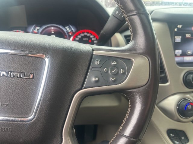 Used 2015 GMC Yukon Denali w/ Open Road Package image 10