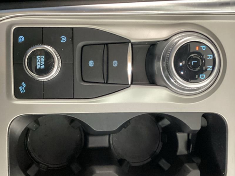 Used 2023 Ford Explorer XLT w/ Equipment Group 202A image 31