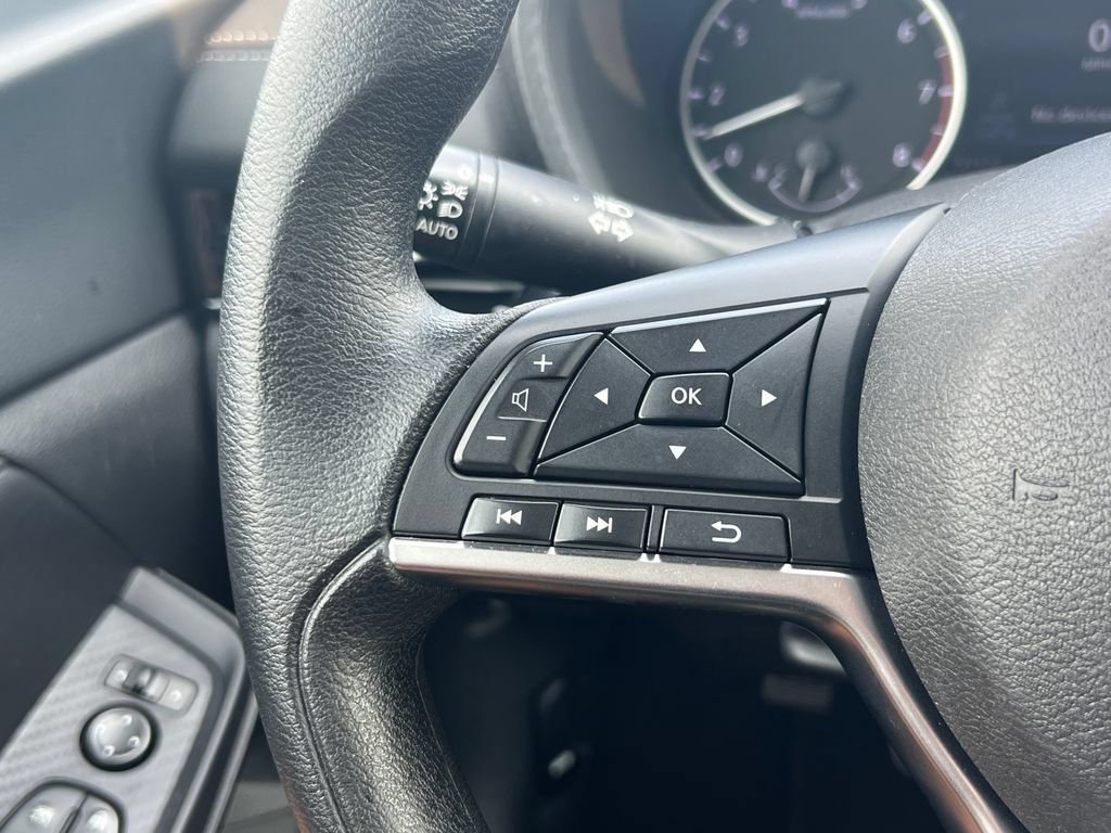 Used 2023 Nissan Sentra SV FWD image 21