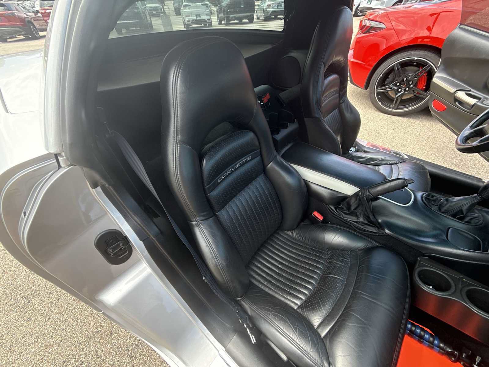 Used 1997 Chevrolet Corvette Coupe w/ Memory Pkg RWD image 26
