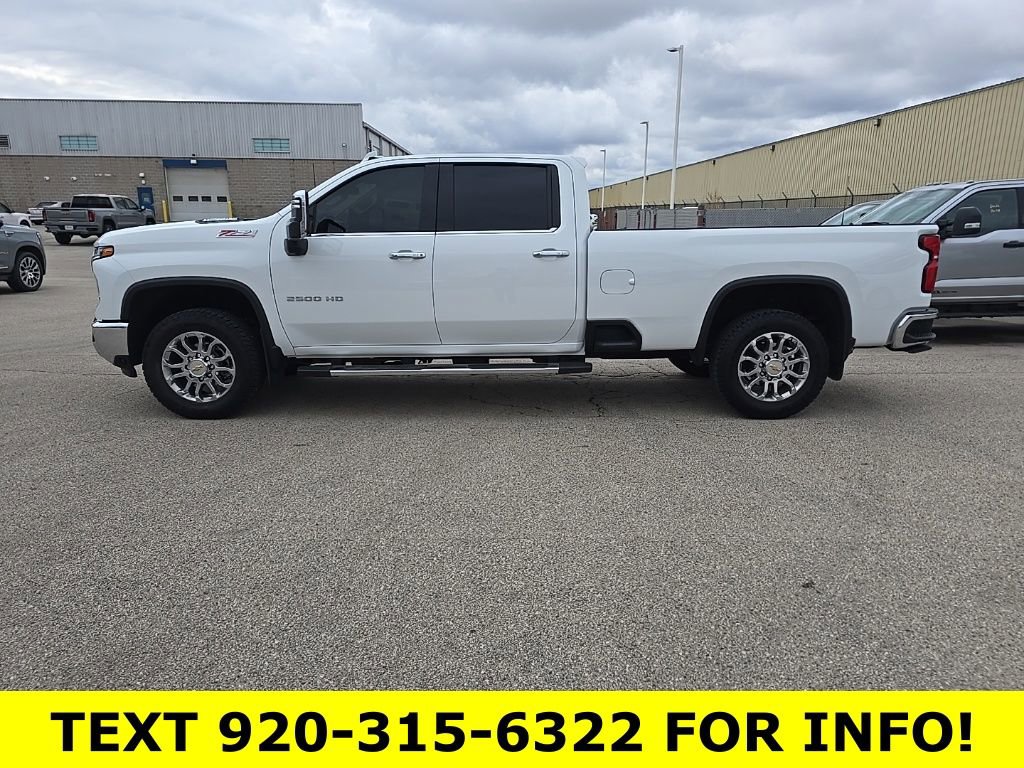 Used 2025 Chevrolet Silverado 2500 LTZ w/ LTZ Plus Package image 3