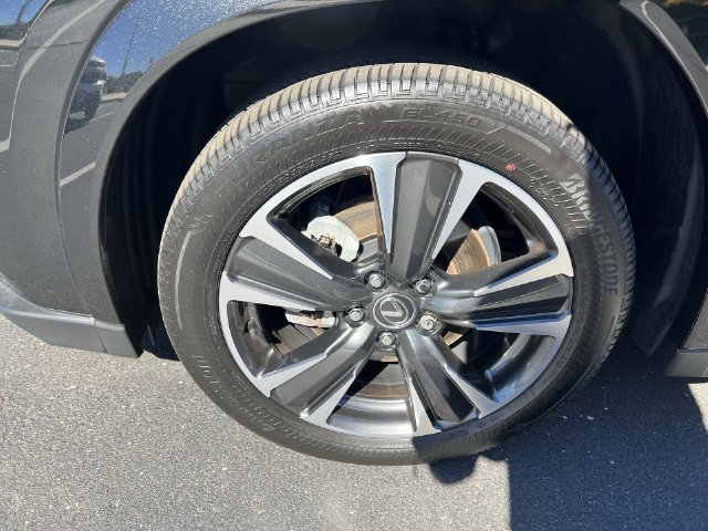 Certified 2025 Lexus UX 300h AWD w/ Accessory Package (Z1) image 8