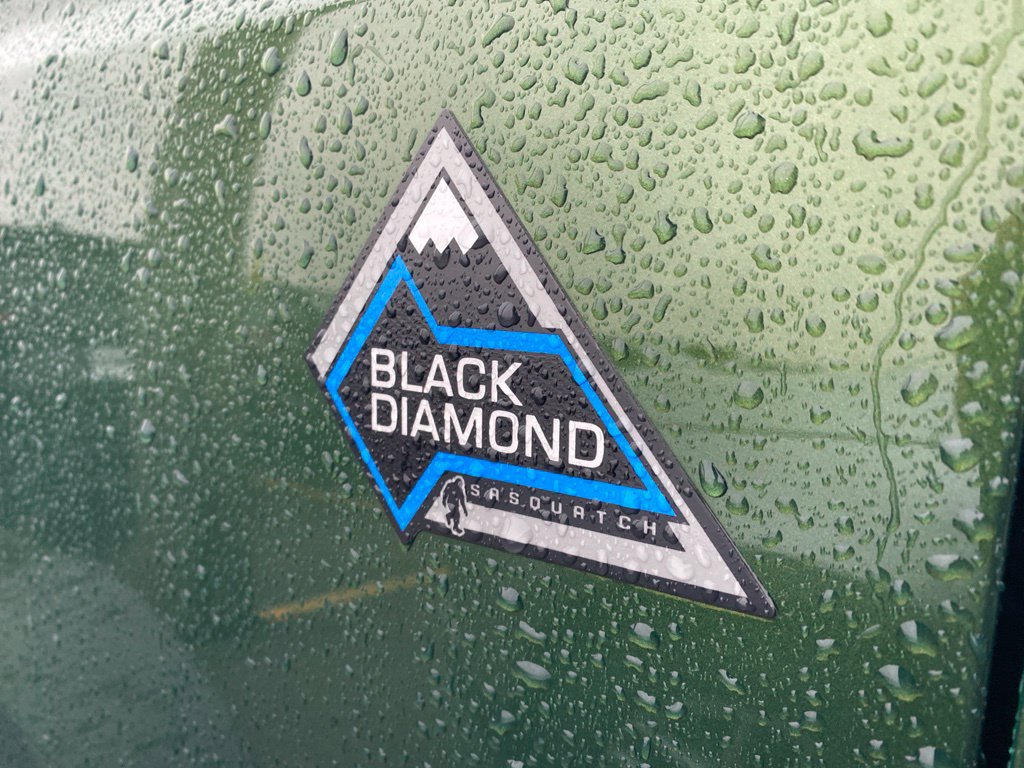 Used 2023 Ford Bronco Black Diamond w/ Sasquatch Package AWD/4WD image 12