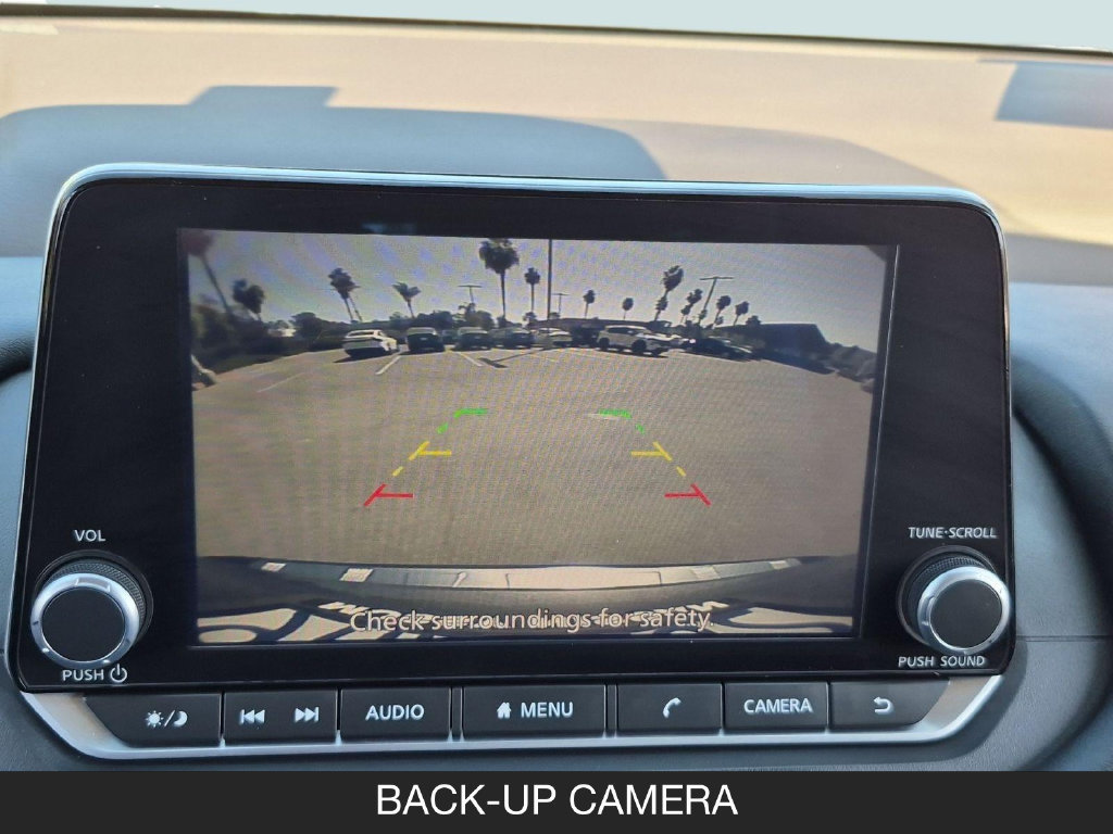 Used 2023 Nissan Rogue SV FWD image 21