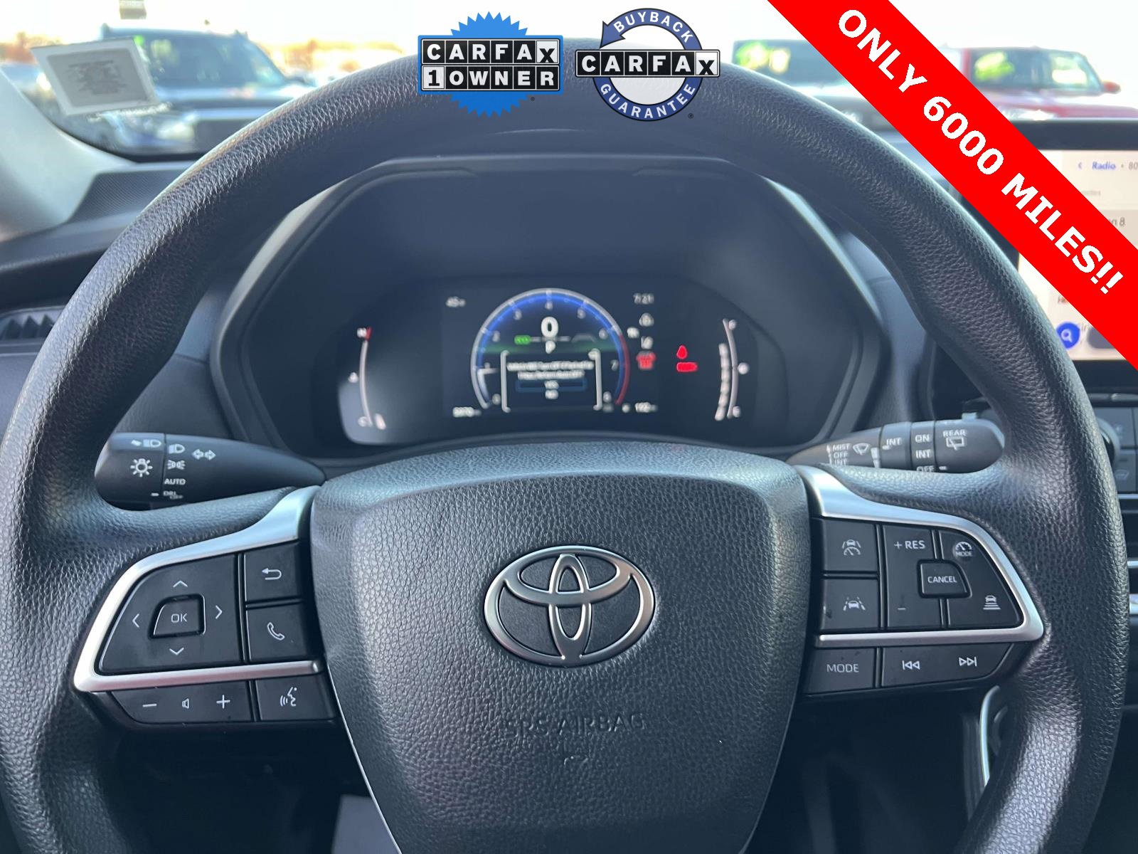 Used 2025 Toyota Grand Highlander AWD image 8